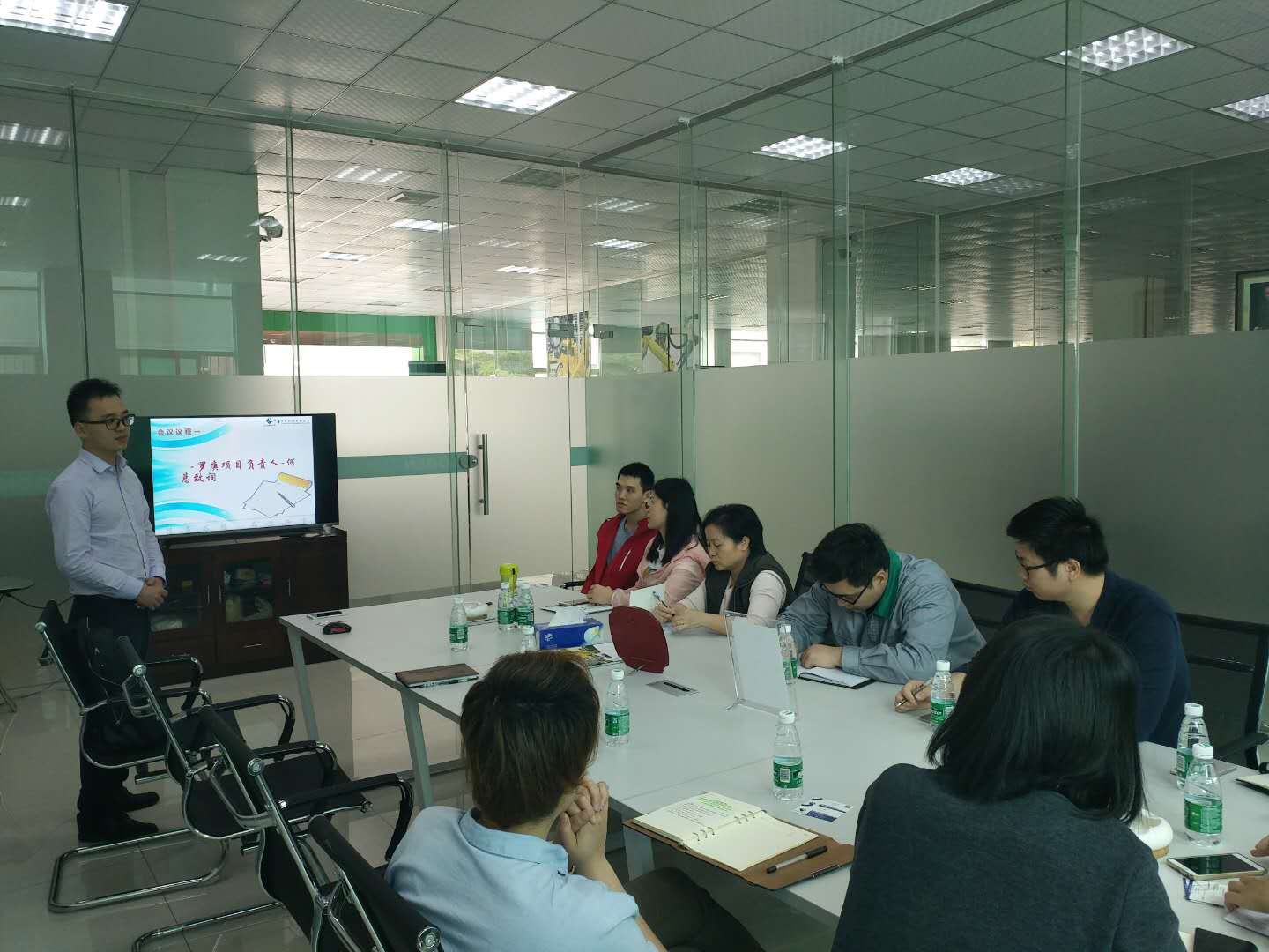 祝贺罗庚机器人签约华体会hth·(体育)中国官方网站-华体(中国)ERP